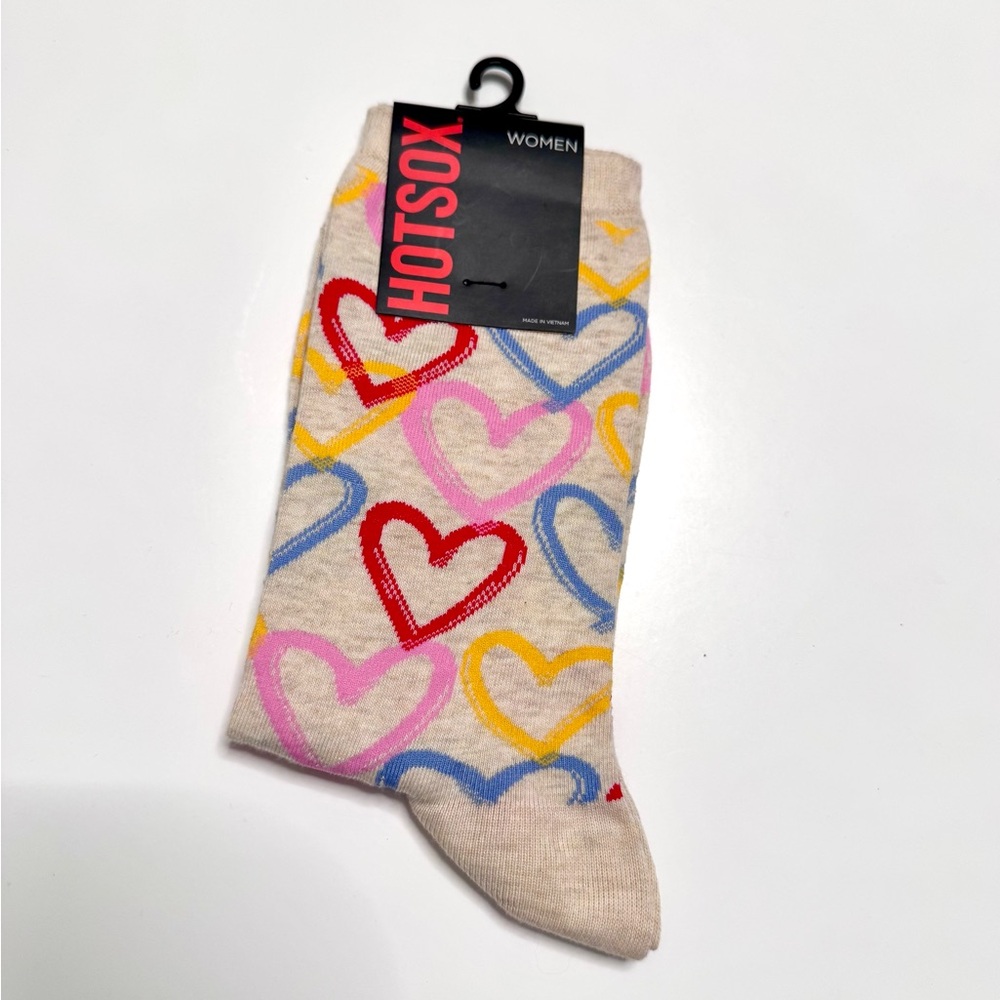 Hot Sox Women's Colorful Heart Pattern Socks - Cream